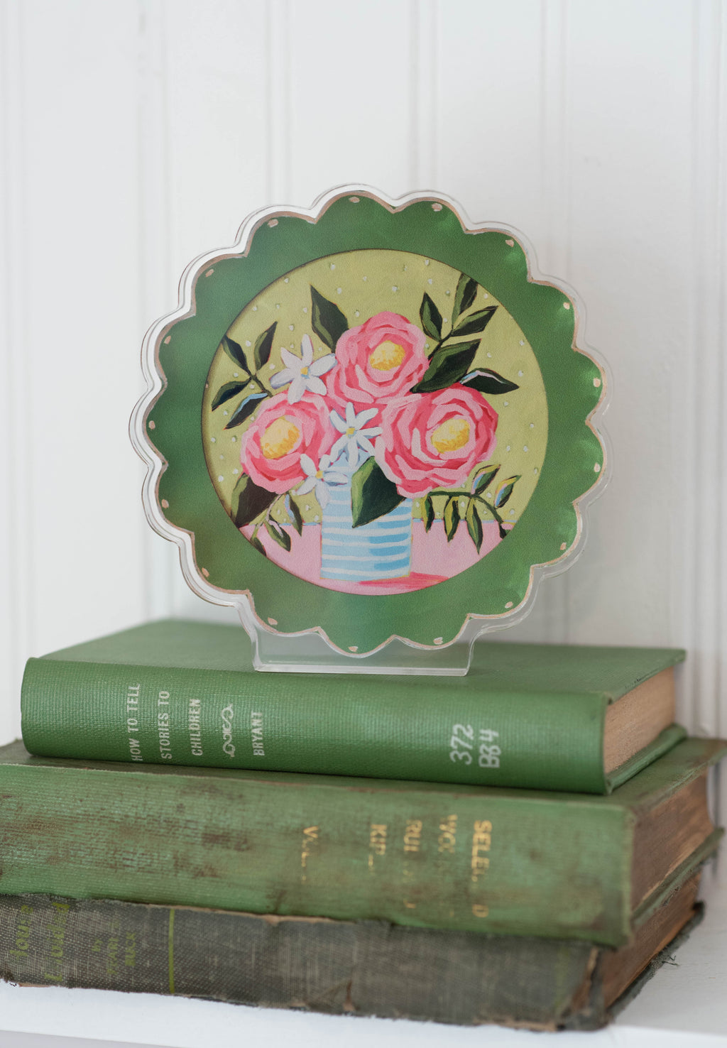 Freestanding Decor