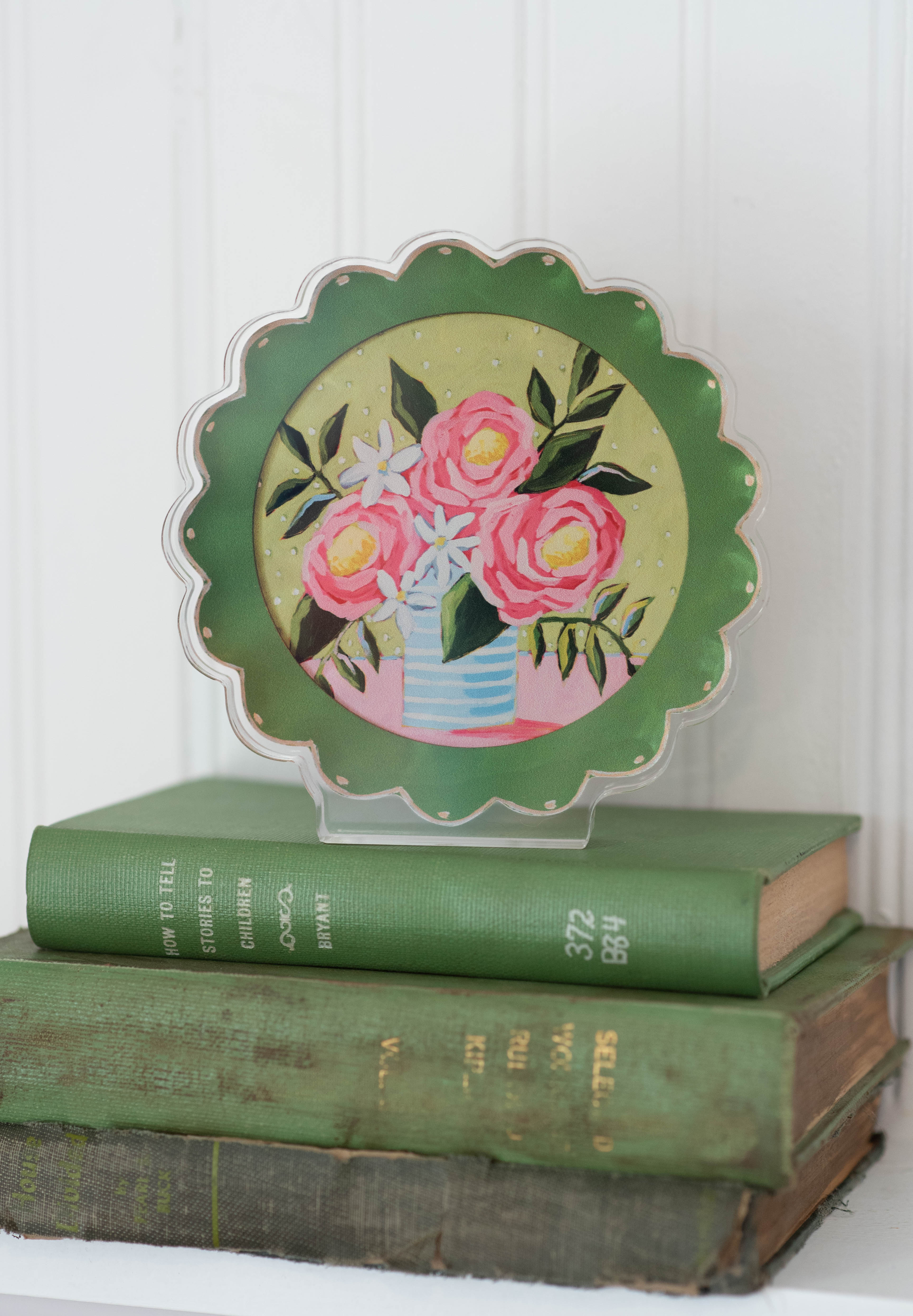 Freestanding Decor